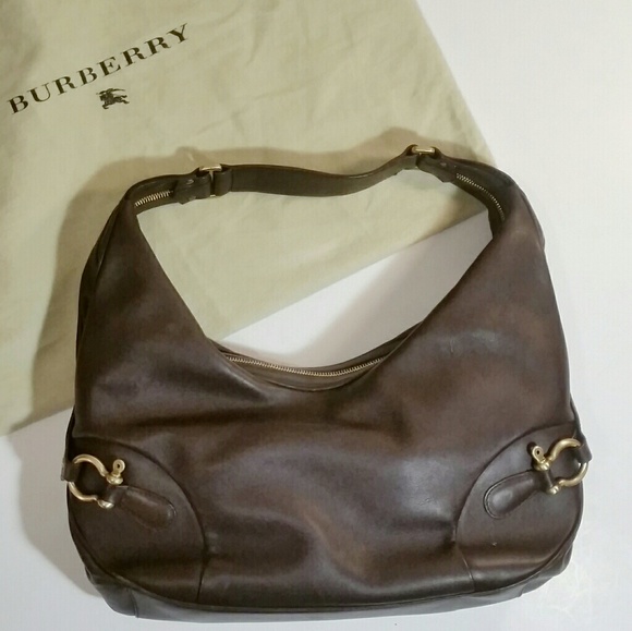 Burberry Handbags - VINTAGE Burberry London Leather Shoulder Bag